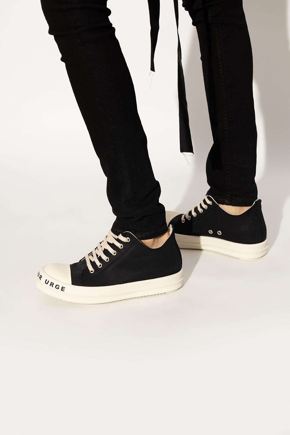 tongue of shoes and lace locks SchaferandweinerShops Rick Owens DRKSHDW Low sneakers Women s Shoes